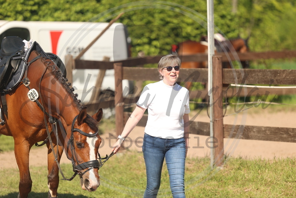 994A6102 | sabrinanicolaifotografie - Realisiert mit Pictrs.com