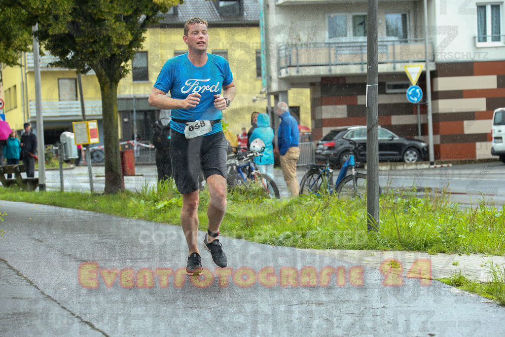 230806_1445_EX1_8881 | Sportfotografie im Rhein-Sieg Kreis, Köln, Bonn, NRW, Rheinland Pfalz, Hessen, etc. Unser Tätigkeitsfeld umfasst den Laufsport vom Volkslauf über den Marathon, Duathlon, Triathon bis zum Ultralauf wie Kölnpfad Ultra oder Schindertrail.