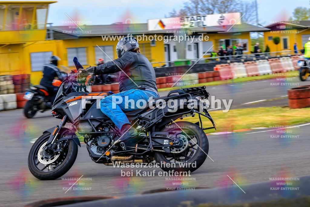 _OTO3491 | Hier findet Ihr Bilder von Touristenfahrten auf der Nürburgring Nordschleife oder von anderen Veranstaltungen die ich besucht habe. Viel Spass beim Durch Schauen 