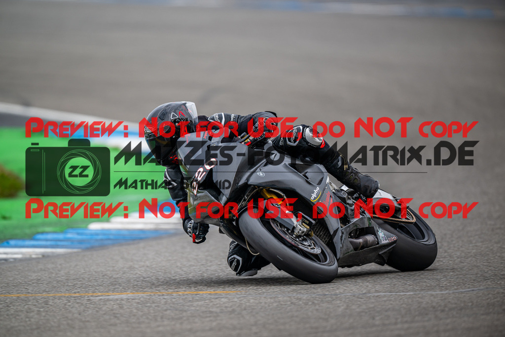 MaZZes_Fotomatrix_20240317_6007705_4153 | Fotograf Mathias Schmid
Sportfotograf,
Eventfotograf,
Hochzeitsfotograf,
Portraitfotograf