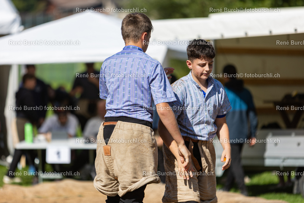 602A0114 | René Burch leidenschaftlicher Fotograf aus Kerns in Obwalden.  Hier finden sie Sport, Landschaft und Natur Fotografie.
 - Realisiert mit Pictrs.com