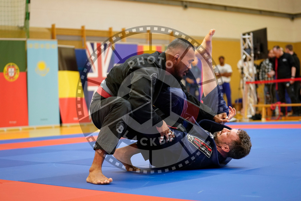 20240203PBB05353 | Fighters compete during the Brazilian Jiu-Jitsu Championship of the AJP Tour in Maintal by Frankfurt am Main, Germany, on February 2, 2024.