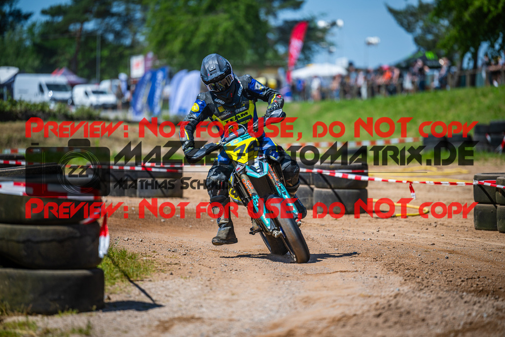 MaZZes_FotoMatrix_240511_6021986_4753 | S1