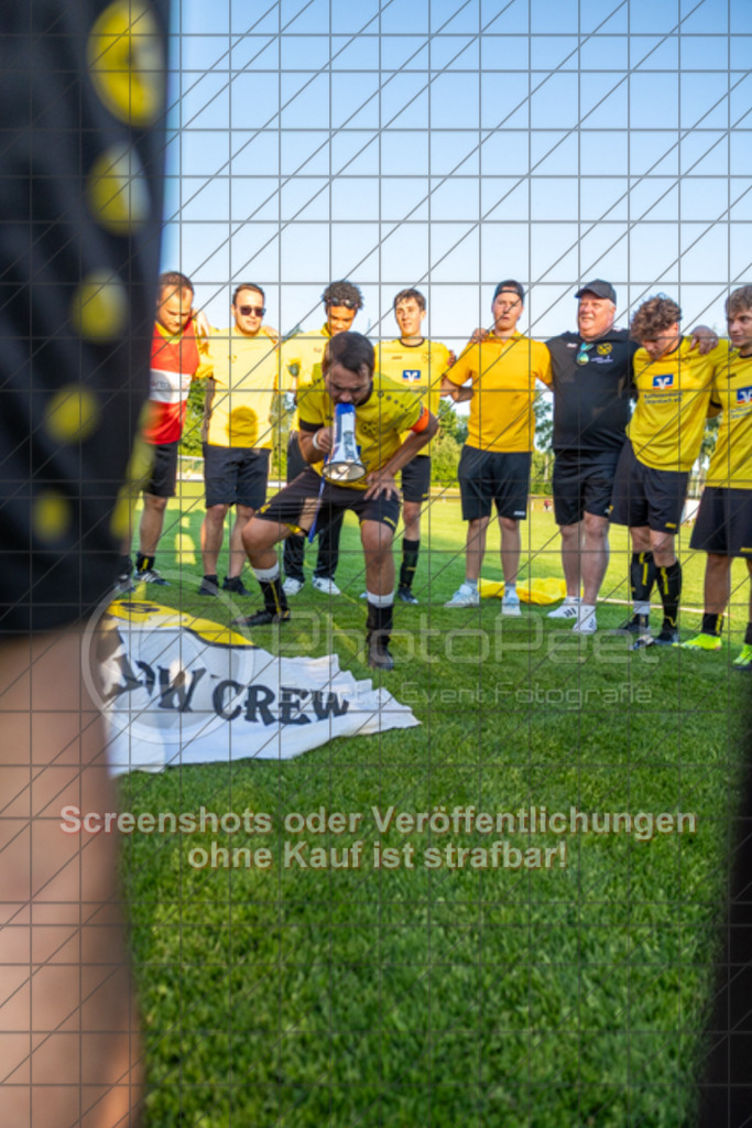 20250620_201758_0561 | #,TV Eybach (rot) vs. TSV Ottenbach (gelb), Fussball, Relegationsfinale in Kreisliga A3 - Bezirk Neckar/Fils, Saison 2024/2025, Eichenbachstadion, Haldenstraße, 73054 Eislingen, 20.06.2025 - 18:30 Uhr,Foto: PhotoPeet-Sportfotografie/Peter Harich
