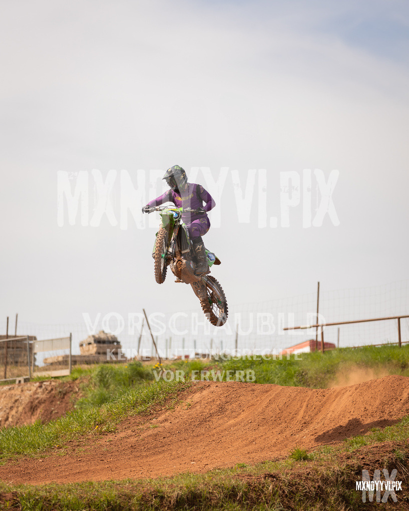 866A4124 | mxndyyvipix