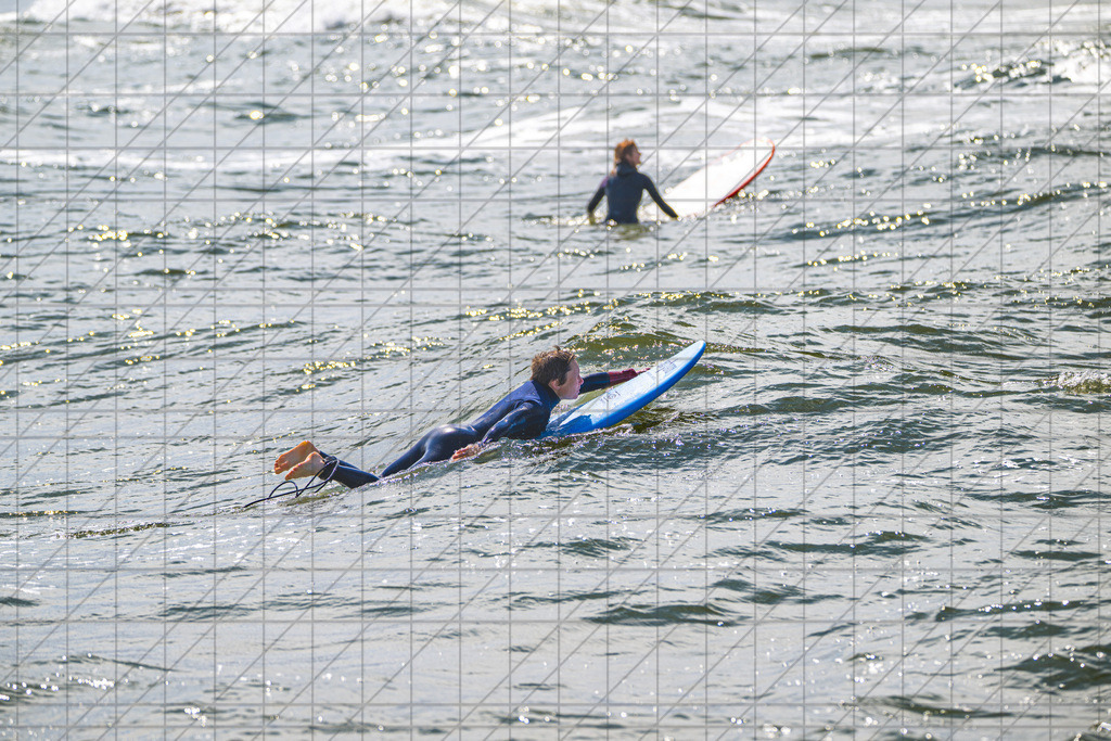Windsurfing; div. unknown People | Hvide Sande, Denmark, 07.06.25: Windsurfing; div. unknown People —  CREDIT:www.bullenfotos.de, Martin König, Hörner Weg 40, D-49078 Osnabrück, +4917663732967 — Nutzung und Weitergabe nur zu den vereinbarten Zwecken. Presseanfragen an Ersteller. Alle Rechte beim Ersteller. Honorierung nach MFM. - Realisiert mit Pictrs.com