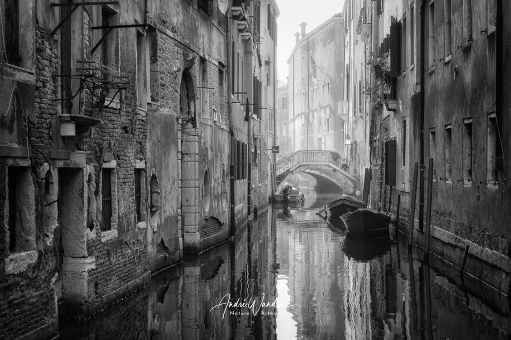 Morgenstimmung in Venedig (Schwarz-Weiss Version) | Andre Wandrei - Nature Artworx - Realisiert mit Pictrs.com