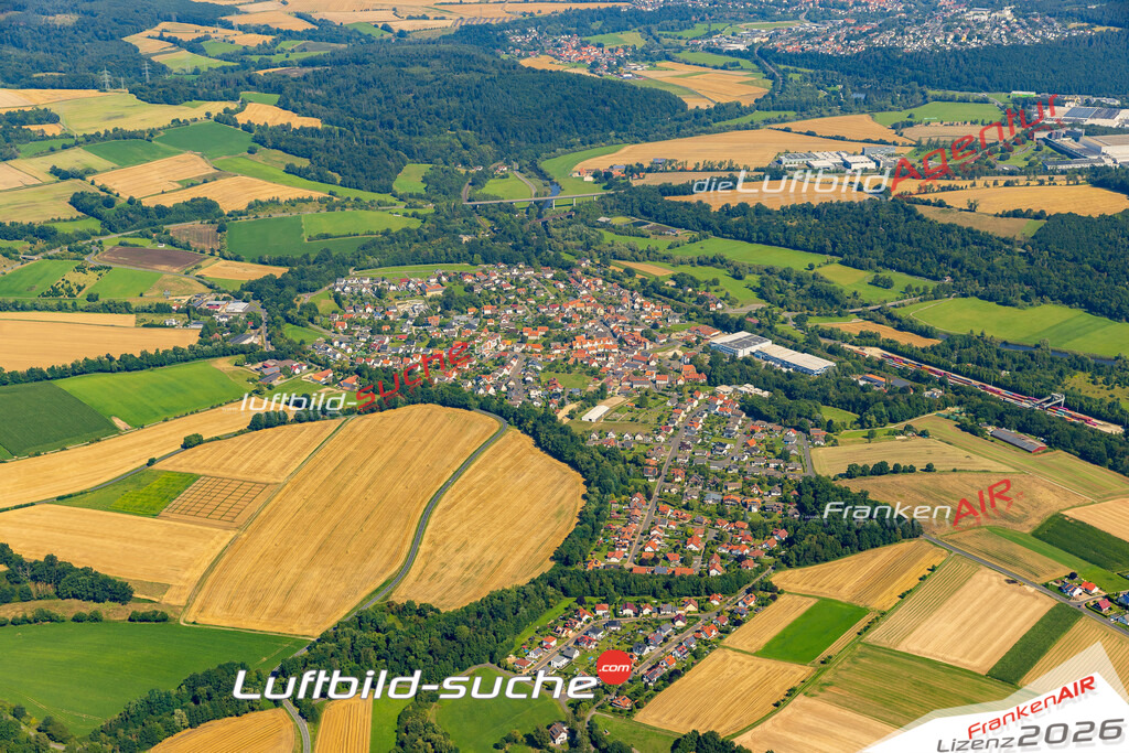 Neue Luftbildaufnahme der Stadt Malsfeld - Das Luftbild wurde 2025 vom UL-Flugzeug heraus erstellt ( keine Drohnenaufnahme ) - Hochauflösende Luftaufnahme - für Wandbilder und großformatige Ausdrucke geeignet. Das besondere Geschenk!Hier alle&nbsp;Infos zur Lizenzierung der LuftaufnahmeWir fliegen auch dieses Jahr wieder in Ihre Region um Luftbilder zu erstellen.- Luftbild anfragen
