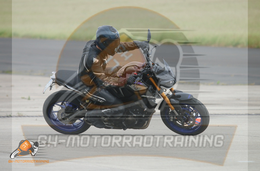 IMG_2818 | gh-motorradtraining-foto.de - Realisiert mit Pictrs.com