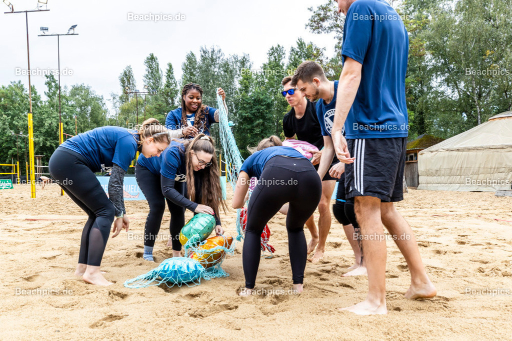 2025-200080350-Strandvölkerball-WM_1 |  23.08.2025; Berlin Foto: Gerold Rebsch - www.beachpics.de