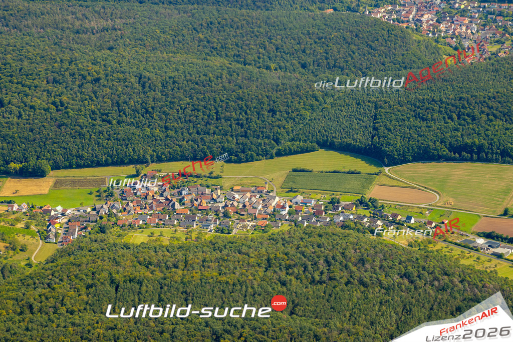 Das Luftbild zeigt : Wirmsthal Euerdorf - Die Luftaufnahme wurde 2024 vom UL-Flugzeug aus erstellt ( keine Drohne ) - Hochauflösende Luftaufnahme - Für grossformatige Ausdrucke geeignet. Die Geschenkidee !Mit Lizenz und Bildrechte bestellbar