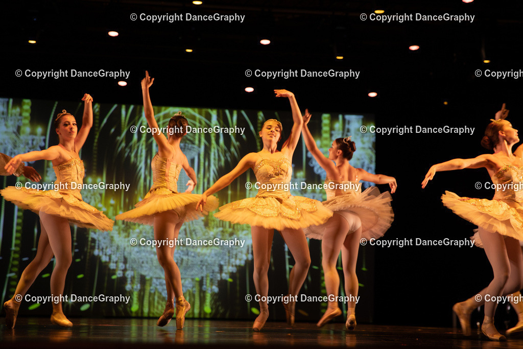 GPHY5279 | DanceGraphy - Realisiert mit Pictrs.com