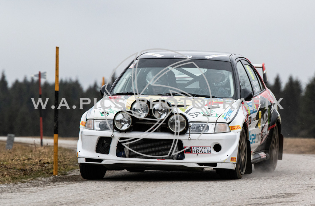 Sportmediapics-04012086452   | Jännerrallye 2020, AUSTRIA, 04-05. jänner 2020 -  Image shows: Martin Rosgatterer/Philip Hahn (AUT, Mitsubishi Lancer Evo VI)
Keywords: Motorsport, Rallye, Jänner, St.Oswald, Sport.
Photo: Sportmediapics/Andreas Willdoner