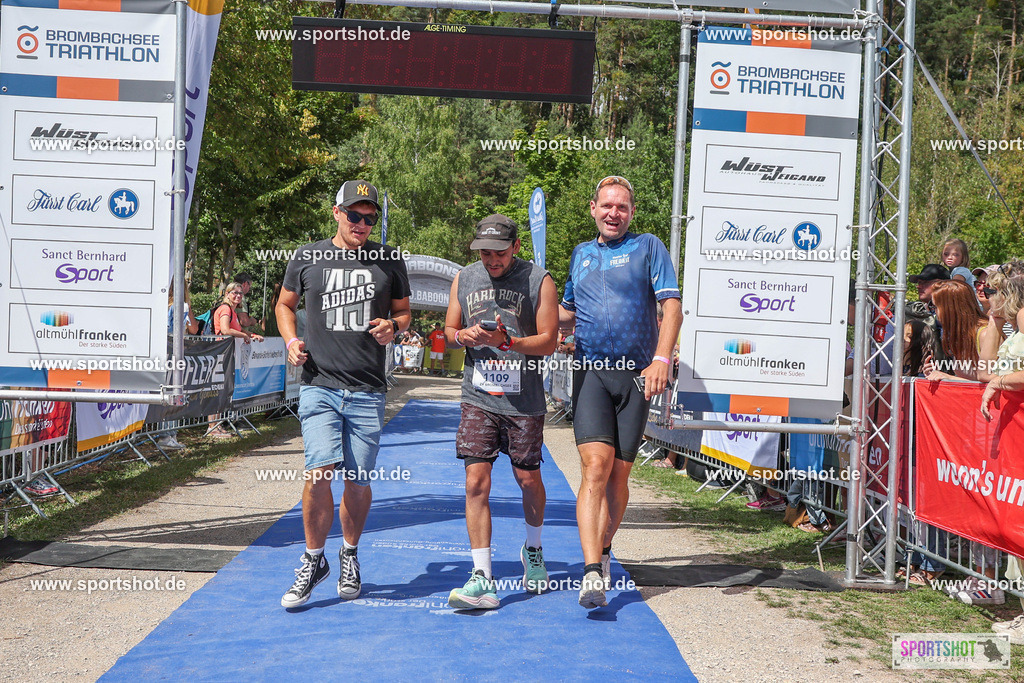 LUR_6631 | Brombachsee Triathlon 2025 #brombachseetriathlon #triathlonbrombachsee #yourpictrs #sportshot_your_pictrs @Sportshotphotography  www.sportshot.de