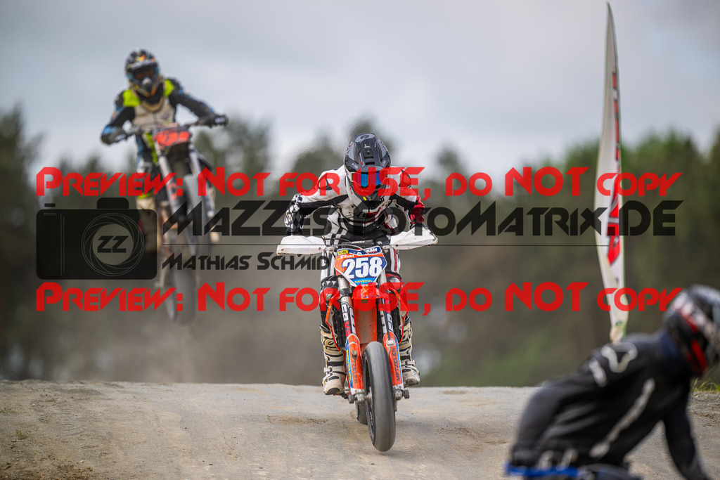 MaZZes_Fotomatrix_20250504_6007705_6952 | OPEN