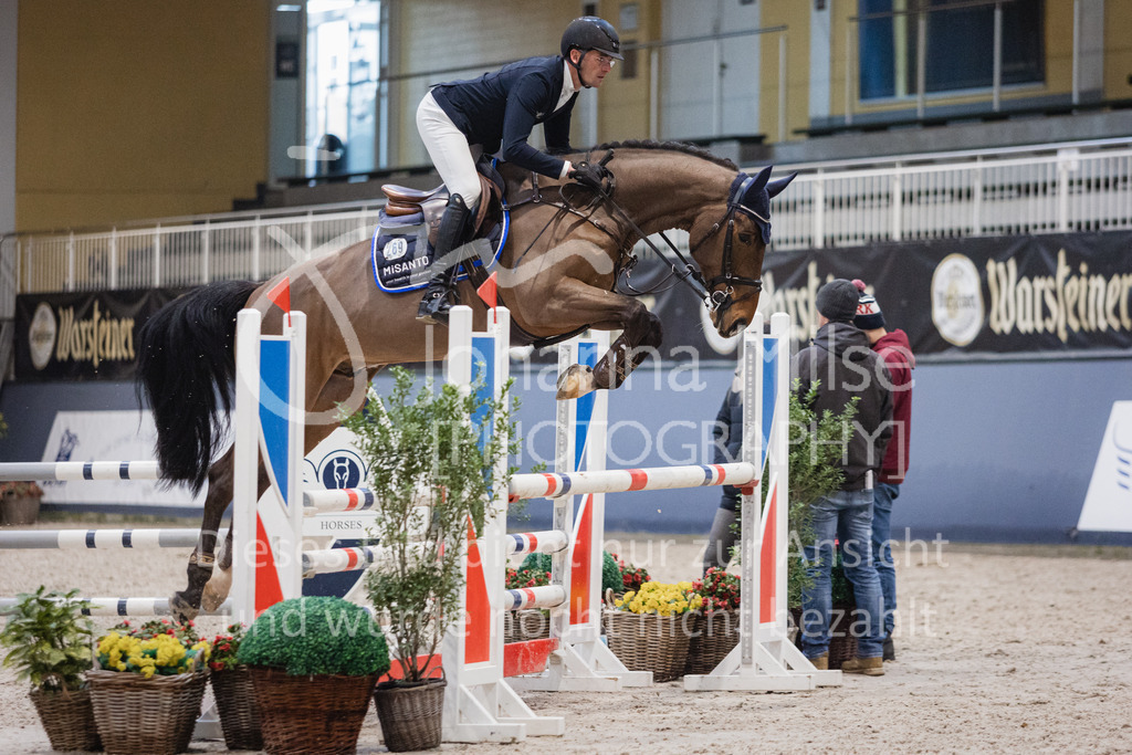230210_Warstein_Stil-L-172 | Deine schönsten Turniermomente als professionelle Fotos! Entdecke hochwertige Pferdesport-Fotografie im Online-Shop. Jetzt Fotos finden & bestellen!