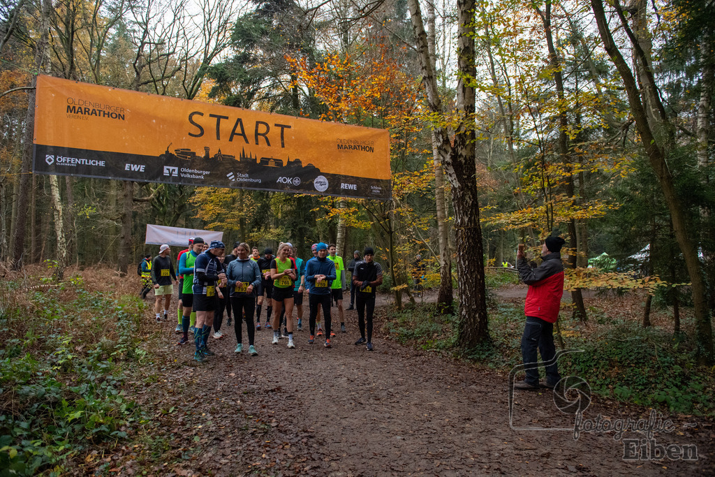 9000m Lauf Cross-Bezirks und Kreismeisterschaften | 9000m Lauf Cross-Bezirks und Kreismeisterschaften am 18.11.2023 in Wildenloh (), Deutschland, Photo: Philip Eiben 2023 - Realisiert mit Pictrs.com