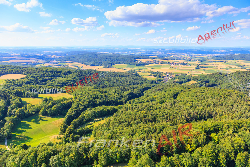 Luftbild von Lahm Lichtenfels - Luftaufnahme wurde 2015 von https://frankenair.de mittels Flugzeug (keine Drohne) erstellt - die Geschenkidee