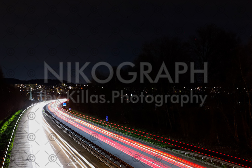 Lighttrails | Die Lichtspuren der Autobahn 46 (A46) bei Hagen-Hohenlimburg 
