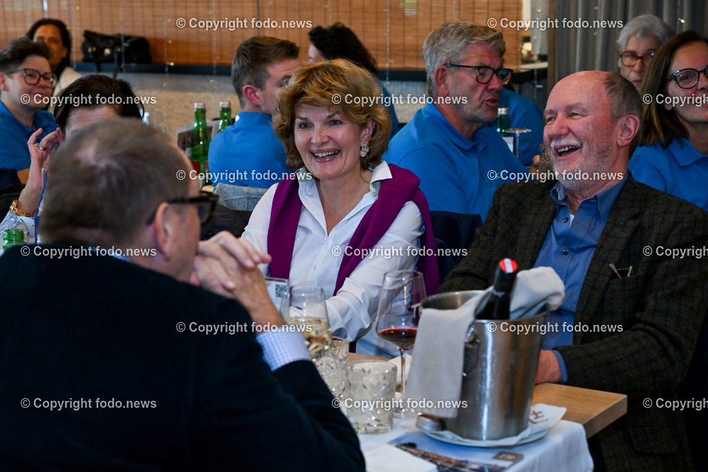 Frauen fuer Frauen_ Charity Oldtimerfahrt_ 04.10.2025-289 | 04.10.2025, Linz, AUT, Oldtimer Charity im Bild Frauen fuer Frauen Oldtimerfahrt, Teilnehmer©Harald Dostal / fodo.media
