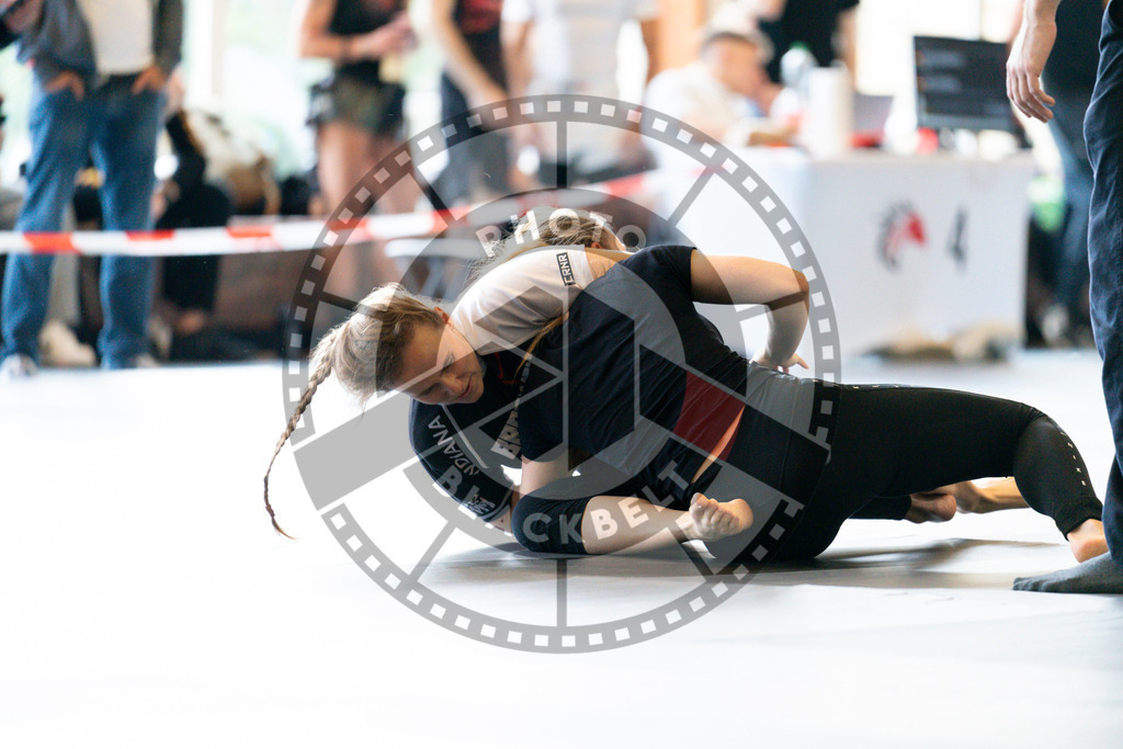 20240608PBB01338 | Fighters compete during the ILLCS VII summer edition luta livre competition in Hannover, Germany, on June 8, 2024.