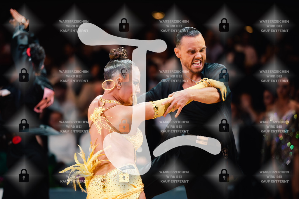 GOC 2025 - WDSF GrandSlam Latin 30th (22) Andrei Petcu _ Alexandra Motoc (Germany)-2025-08-23-3871 | Webshop for digital downloads and prints of dance sport, event & show photographer Julian Link - Realisiert mit Pictrs.com