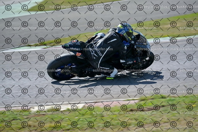 26BT02-0276 | markuskiefer.com - Realisiert mit Pictrs.com