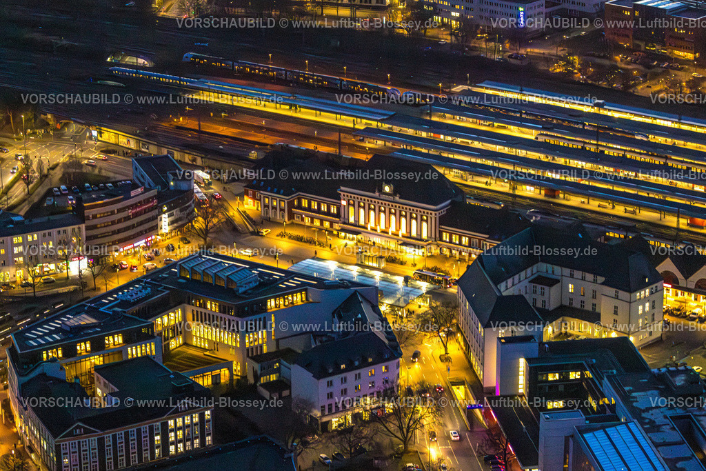 Hamm251201620Weihnachtsmarkt | Luftbild Hauptbahnhof Hamm, Mitte Stadtbezirk Mitte, Hamm, Ruhrgebiet, Nordrhein-Westfalen, Deutschland