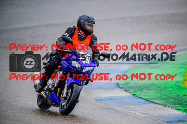 MaZZes_FotoMatrix_240521_6007705_4694 | INST