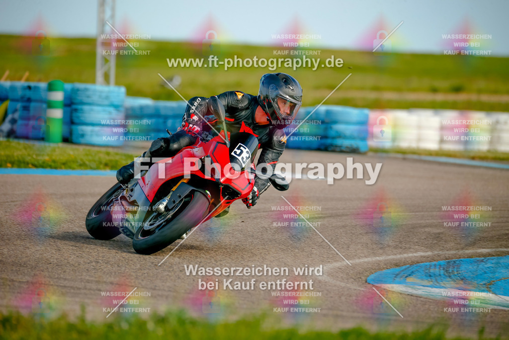 _MOT0308 | Hier findet Ihr Bilder von Touristenfahrten auf der Nürburgring Nordschleife oder von anderen Veranstaltungen die ich besucht habe. Viel Spass beim Durch Schauen 