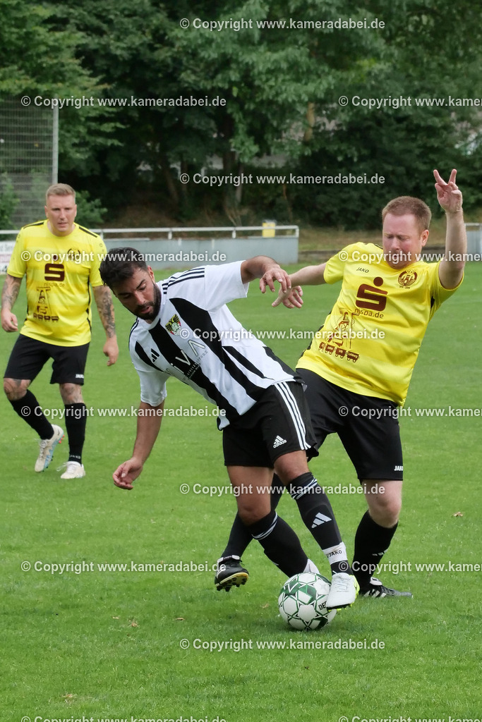 Fußball Kreisliga C : VFB Lohberg 2 - Duisburger FV 08 3 am 17.08.20205 in Dinslaken Lohberg | Fußball Kreisliga C : VFB Lohberg 2 (gelbe Trikots) - Duisburger FV 08 3 am 17.08.20205 in Dinslaken Lohberg - Realisiert mit Pictrs.com