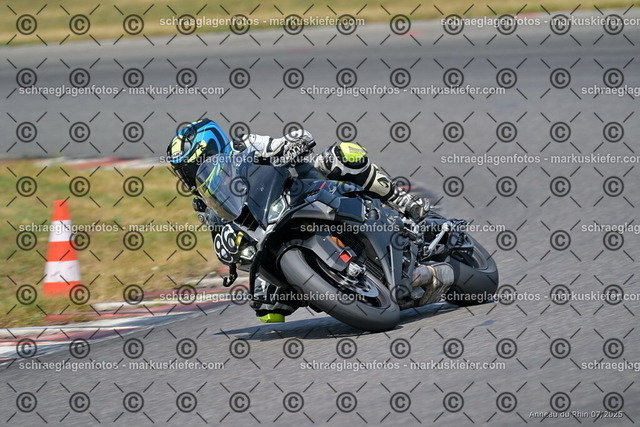 25bt04-1785 | markuskiefer.com - Realisiert mit Pictrs.com