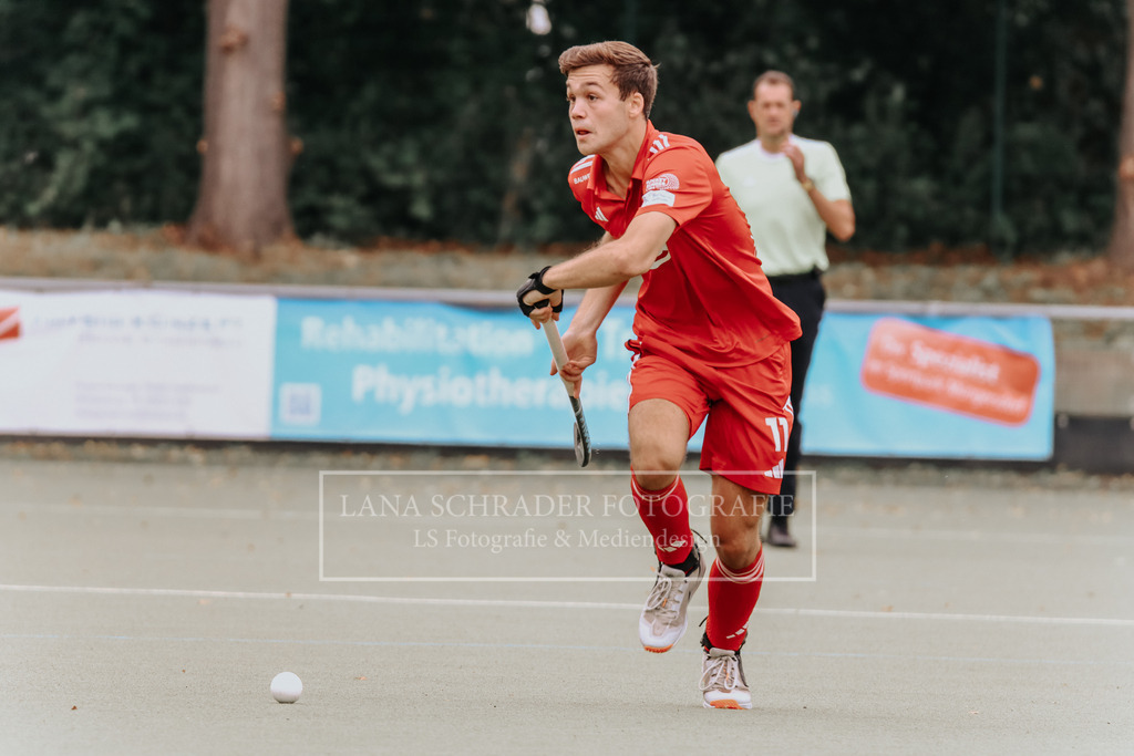 Herren_Bundesliga_02_F_RWK-UHC_21.09.25_Köln (247 von 471) | lanaschraderfotografie - Realisiert mit Pictrs.com