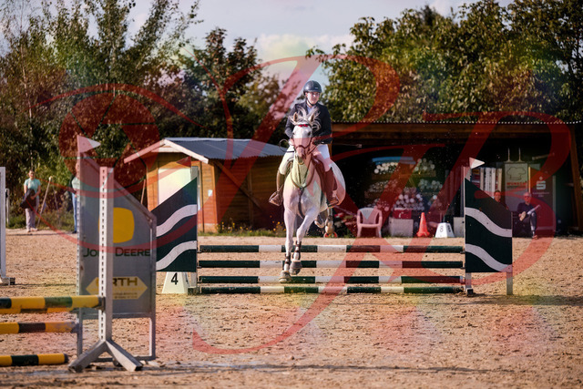 2026_10_03_Siefer-Hof_153945_Z81_55129578 | Professionelle Reitsport-, Turnier- und Eventfotografie von Robert Broda. Galerien mit ausgewählten und bearbeiteten Bildern direkt online ansehen und bestellen.
