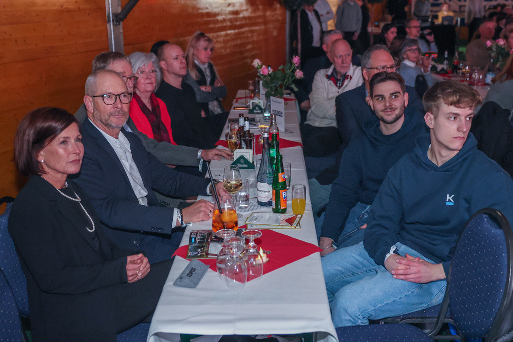 top-top.de250214-151 | Die 3. Weseler SportNacht, die große Sportgala mit Ehrungen der Weseler Sportler des Jahres 2024 findet am Freitag, den 14.02.2025 im Festzelt an der Rheinpromenade statt.Foto: Erwin Pottgiesser