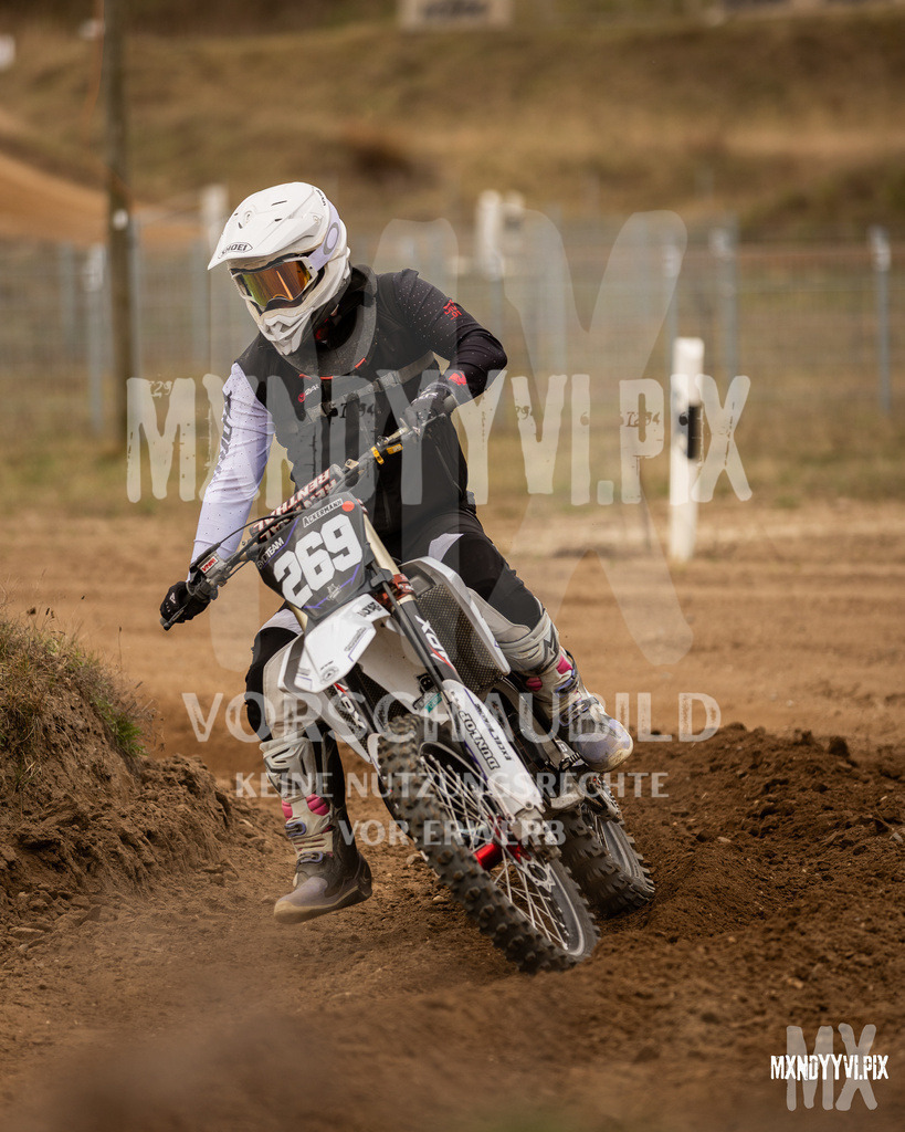 866A1519 | mxndyyvipix