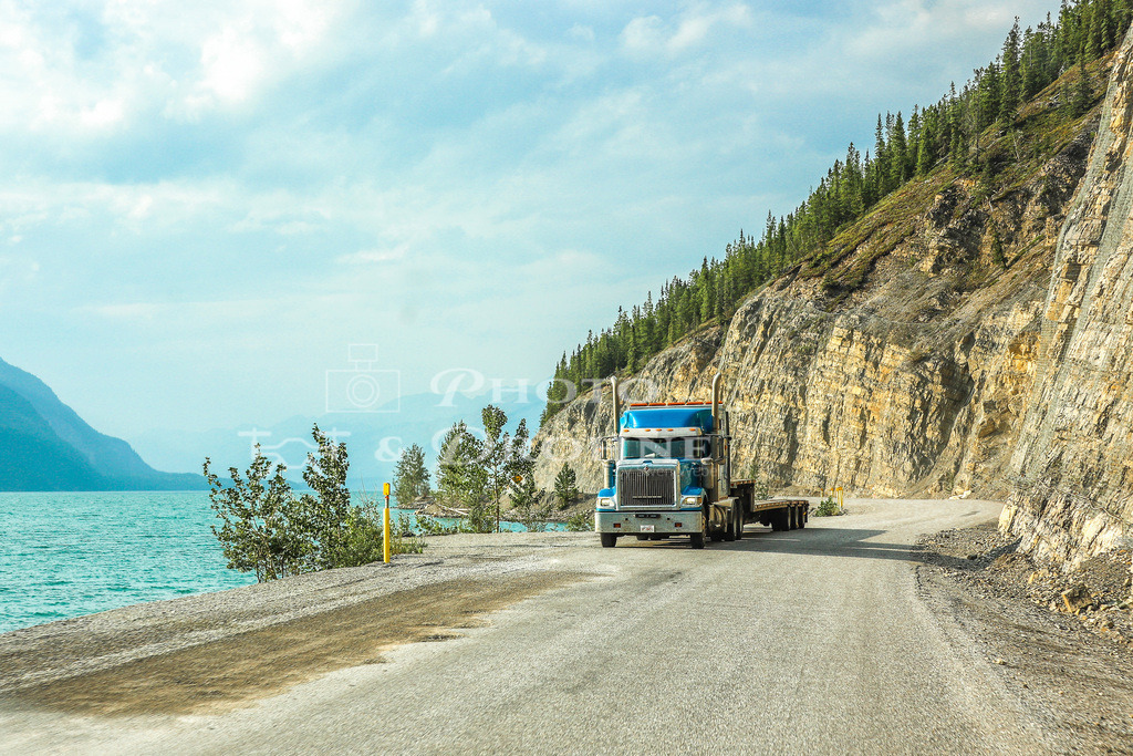 IMG_4237 | Erleben Sie den Zauber des Mittelrheins und entdecken Sie die atemberaubende Auswahl an Fotos und Bildern bei Rheinfotos. Wir bieten eine vielfältige Auswahl an Produkten wie Poster, Karten, Sticker, Textilien und Geschenkartikeln und Fototouren. - Realisiert mit Pictrs.com