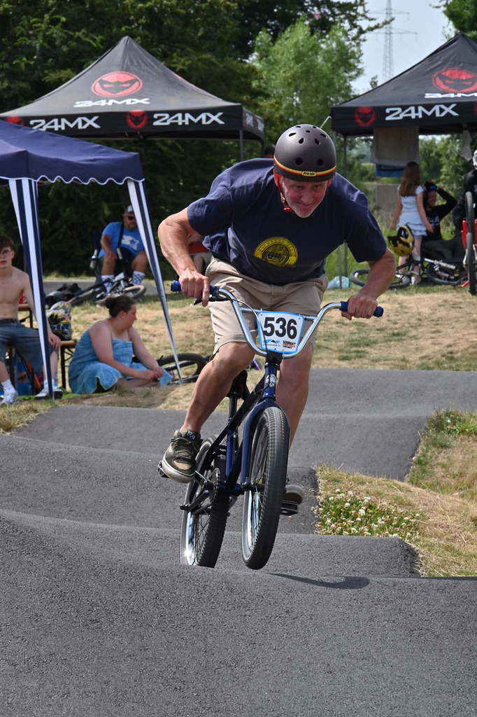DSC_7398-cam-florian | German Pumptrack Series - Realisiert mit Pictrs.com