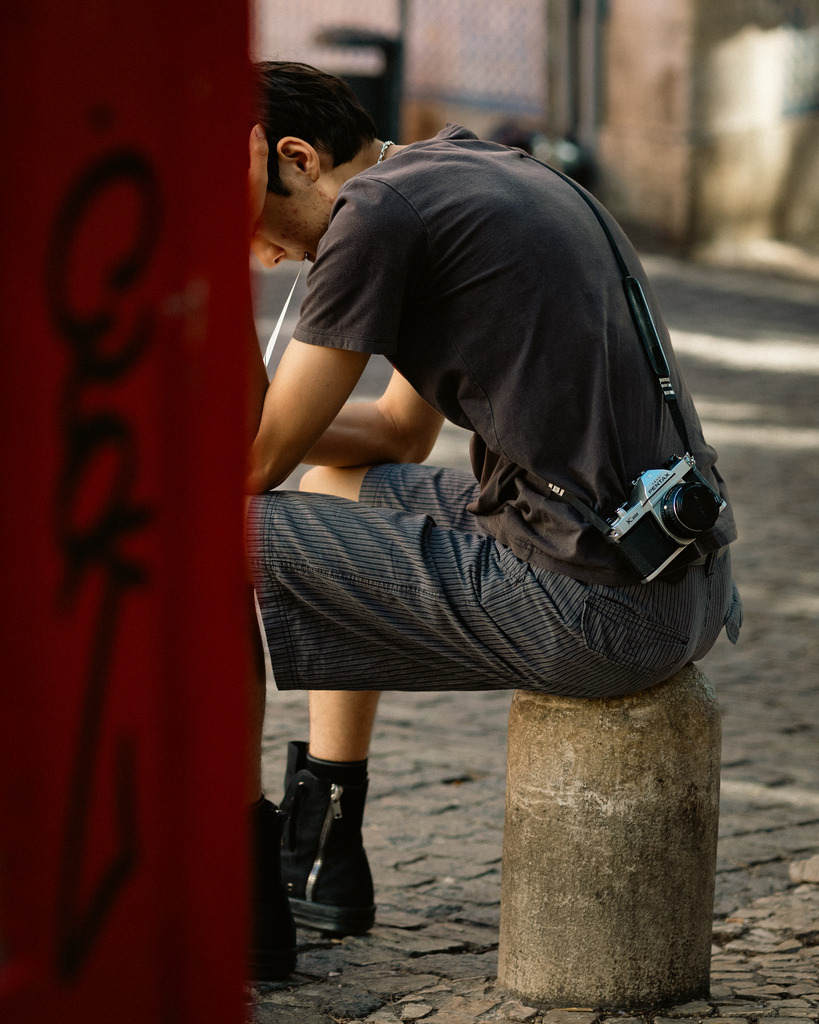 Nach dem Foto | Ich bin ein Fotograf aus Berlin und fotografiere aus Spaß an der Freude :) Meinen Motiven setze ich keine thematischen Grenzen. Somit bin ich beispielsweise in der Tierfotografie, Landschaftsfotografie, Sportfotografie sowie Streetphotography anzutreffen.