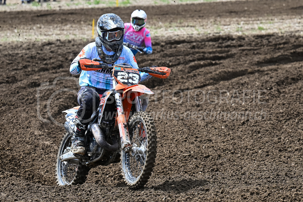 Motocross Schlatt bei Winterthur - 29. April 2023 | #23 Schenk Thierry aus Heldswil (CH) auf KTM in der Kategorie MX2 am Motocross Schlatt bei Winterthur, 29. April 2023.
Instagram: @mx_schlatt | @mc_wila | @sam_schweiz
Bild: Sportfotografie Markus Aeschimann | www.markus-aeschimann.ch - Realisiert mit Pictrs.com