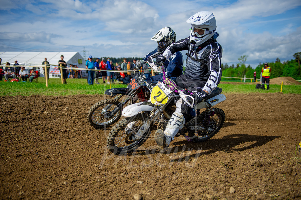 Mo (20) | Paeschuphoto Shop - Wer nicht sucht der auch nicht findet.Ob Motocrossbilder oder von einem besuchtem Spiel, Hauptsache Action. - Realisiert mit Pictrs.com