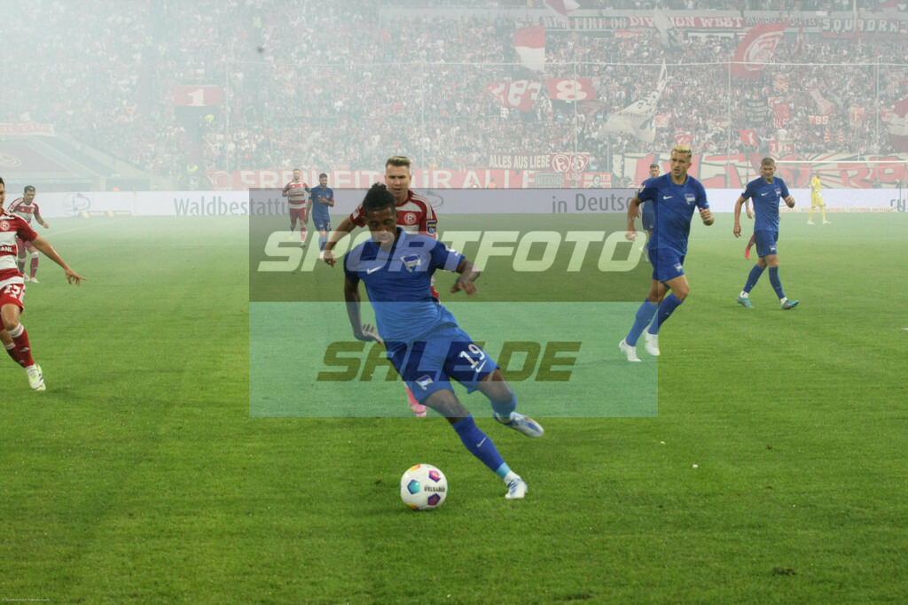 Fortuna Düsseldorf - Hertha BSC | Jeremy Dudziak - © Sportfoto-Sale (MK) - Realisiert mit Pictrs.com