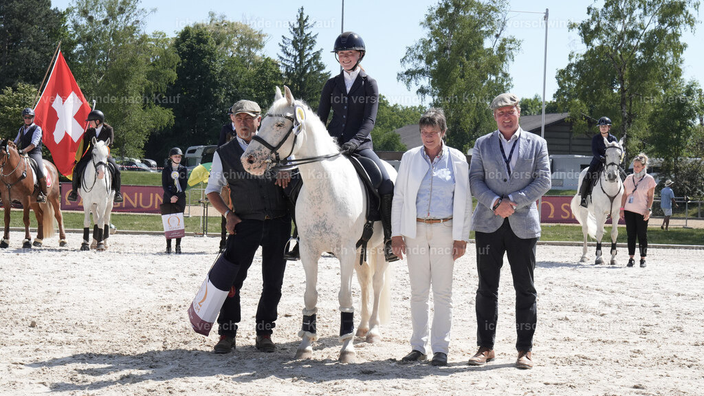 WE_SP_Stoib_Siegerehrung_PI2025_2186 | Pferd International München 2025