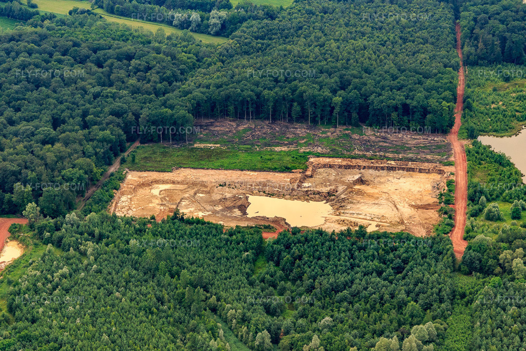 Aerial view: Clay pits in the Foret de Hagenau in Kesseldorf in the state Bas-Rhin, France.Photo: IMG_107896.jpg taken on 06/14/2018 by Werner Riehm/FLY-FOTO.comResolution of the original: 5472 x 3648 px