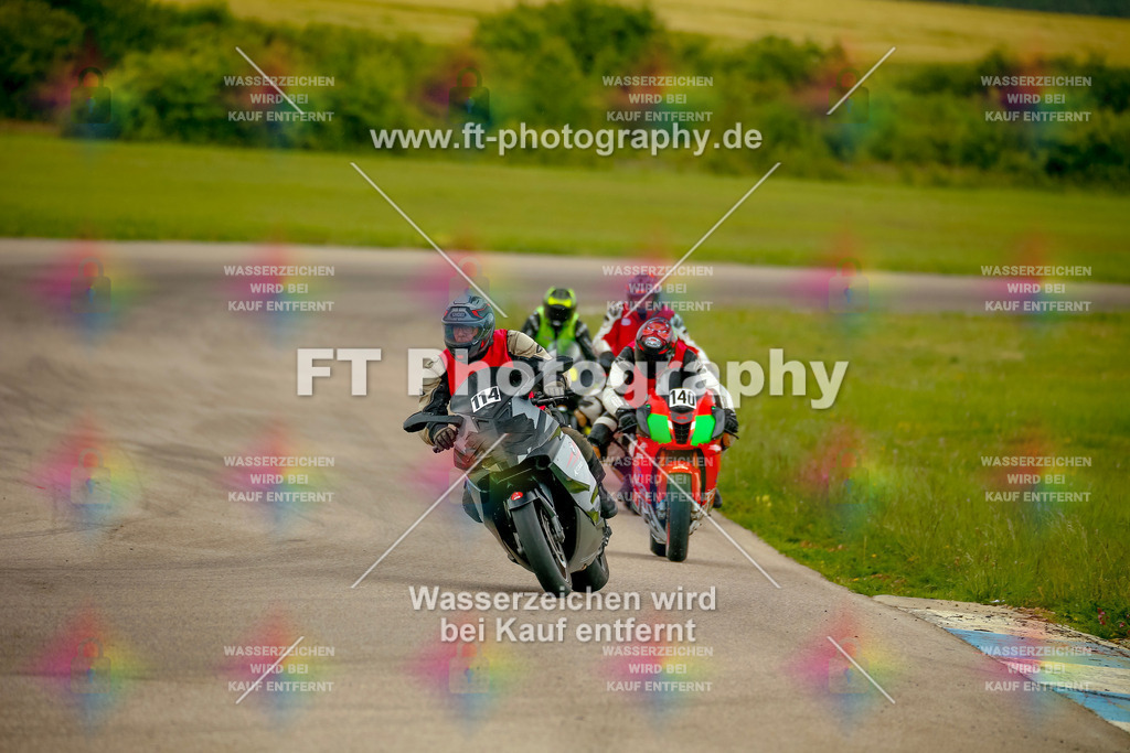 _MOT2399 | Hier findet Ihr Bilder von Touristenfahrten auf der Nürburgring Nordschleife oder von anderen Veranstaltungen die ich besucht habe. Viel Spass beim Durch Schauen 