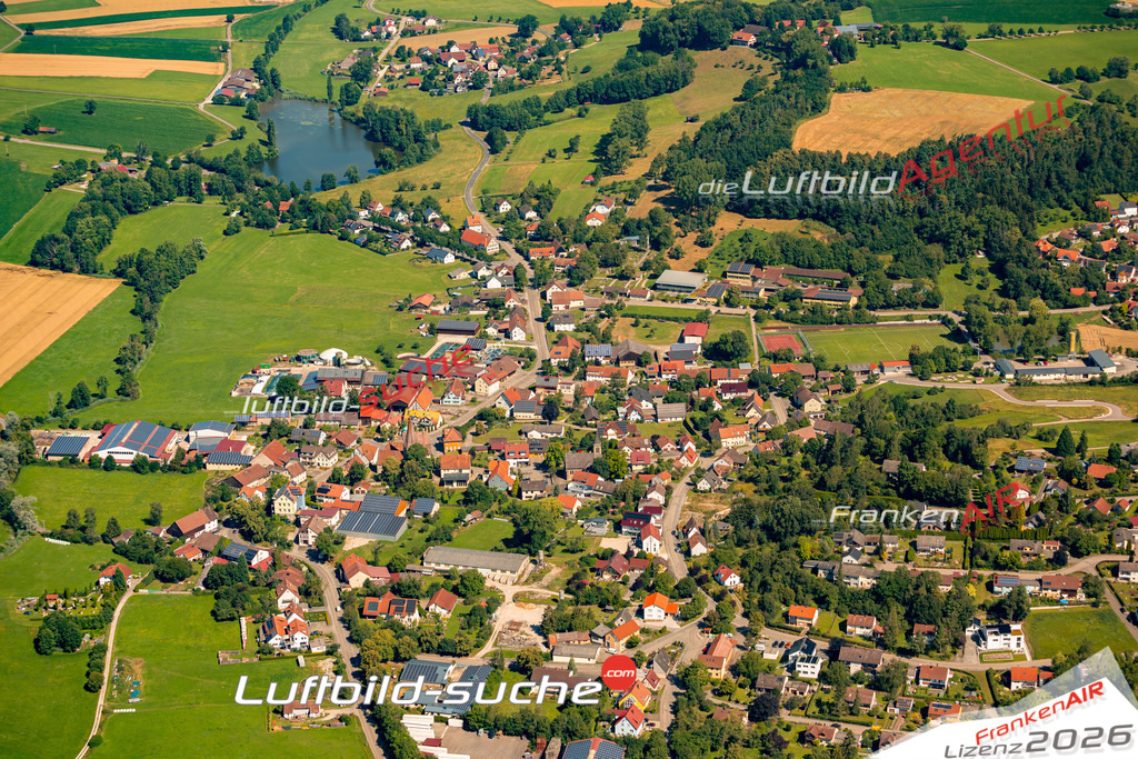 Das Luftbild zeigt : Marktlustenau Kreßberg - Die Luftaufnahme wurde 2024 vom UL-Flugzeug aus erstellt ( keine Drohne ) - Hochauflösende Luftaufnahme - Für grossformatige Ausdrucke geeignet. Die Geschenkidee !Mit Lizenz und Bildrechte bestellbar