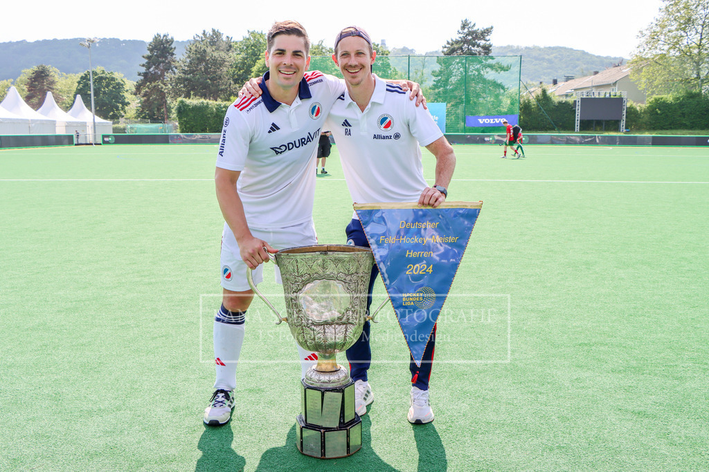 HERREN BUNDESLIGA DM FINALE Mannheimer HC - Hamburger Polo Club 19.05.24 Bonn-146 | lanaschraderfotografie - Realisiert mit Pictrs.com