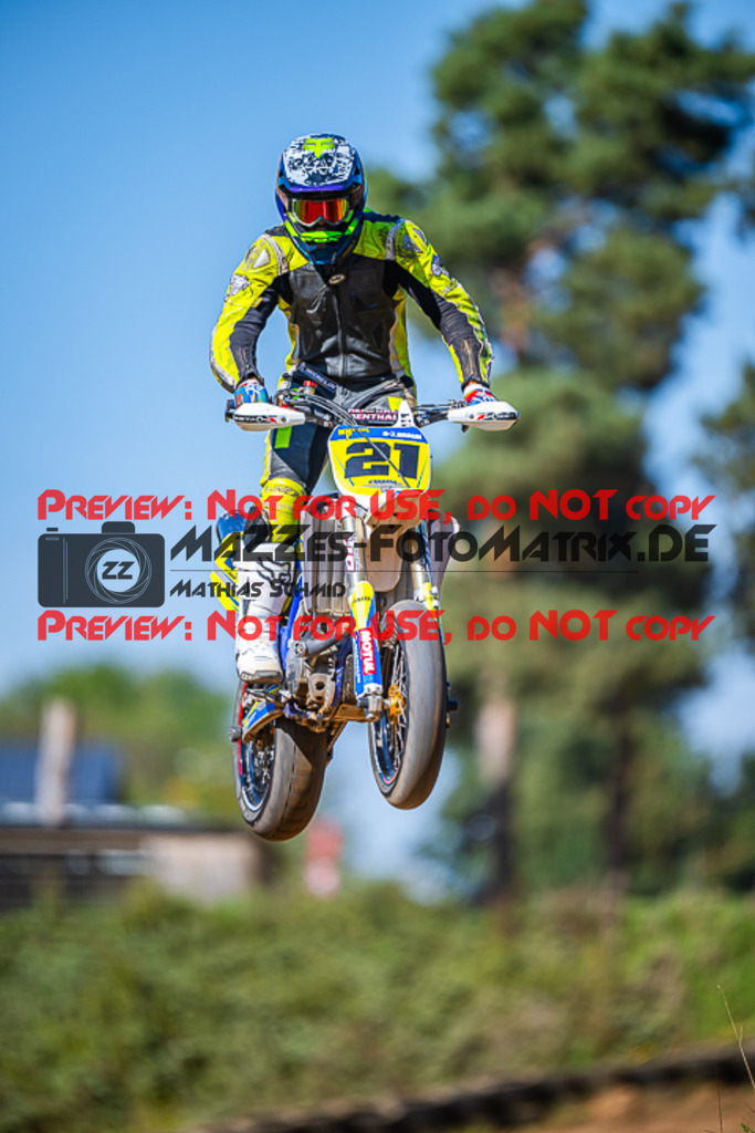 MaZZes_FotoMatrix_230916_1658 | S4