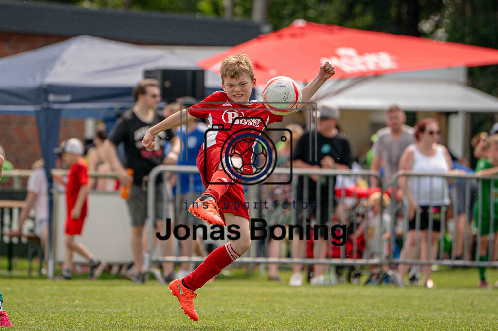 Fußball I E-Junioren I Saison 2025-2026 I OM-Cup Lüsche I Samstag  I 22839 | jns.sportfotos - Realisiert mit Pictrs.com