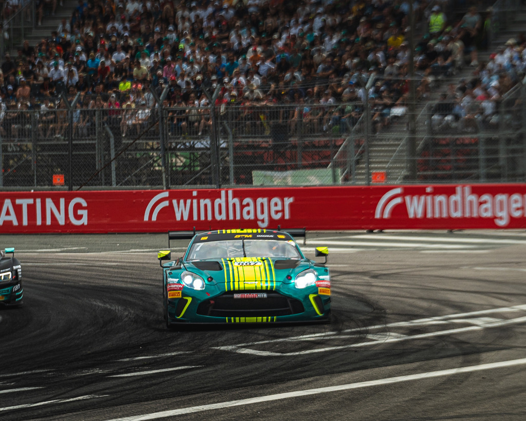 TXO06036 | Exklusive Motorsport-Fotografie aus Leipzig von TXO Media – für Rennfahrer, Teams & Sponsoren. Sausemuth liefert starke Bilder, die Emotion zeigen. Jetzt buchen & glänzen! - Realisiert mit Pictrs.com